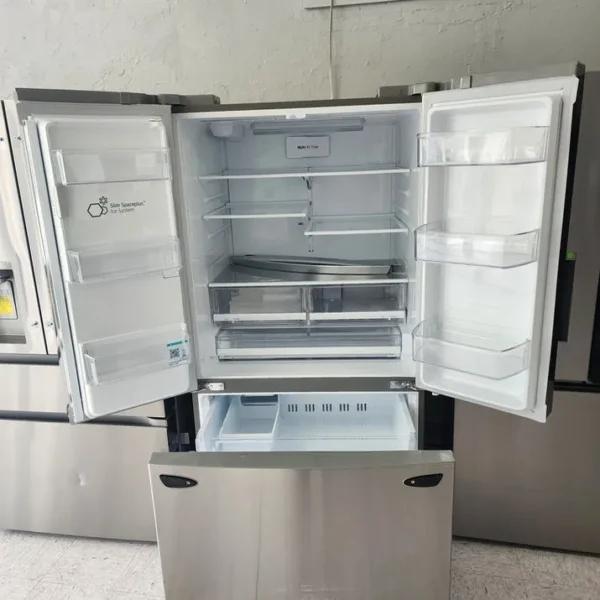LG Refrigerator - Image 2
