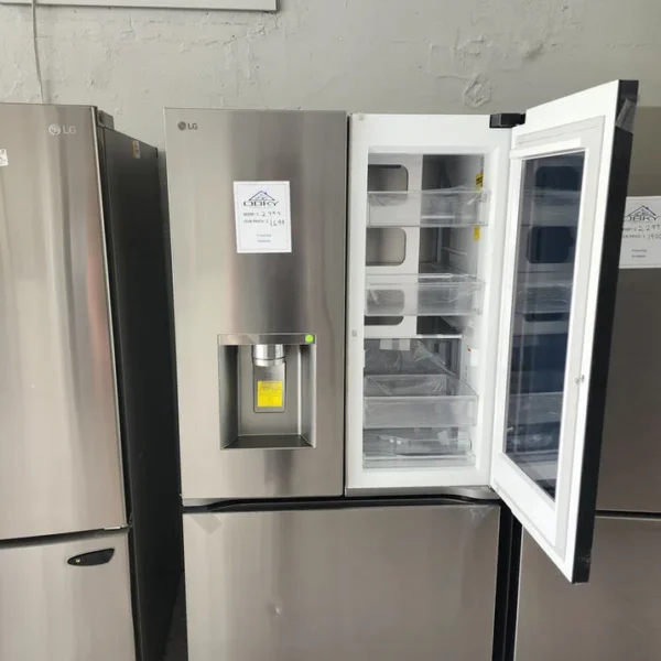 LG Refrigerator - Image 2