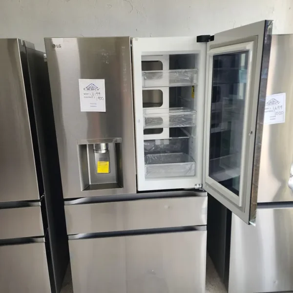 LG Refrigerator - Image 2