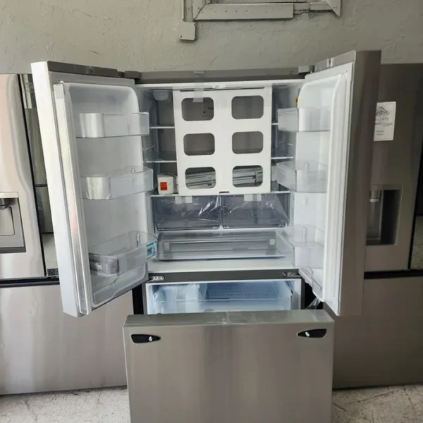 LG Refrigerator - Image 2