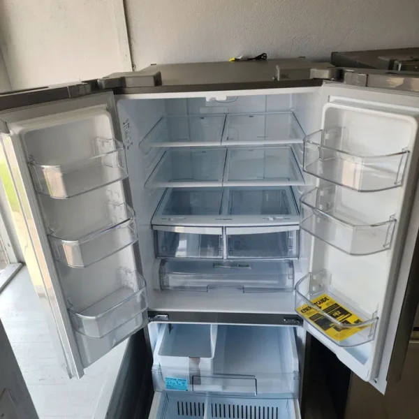 LG Refrigerator - Image 2